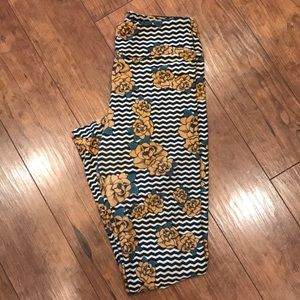 LuLaRoe OS Leggings